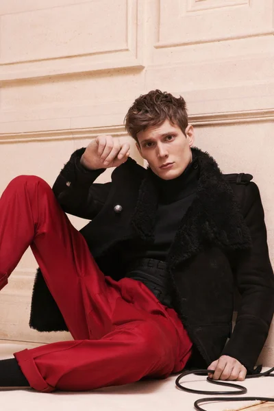 Look 11